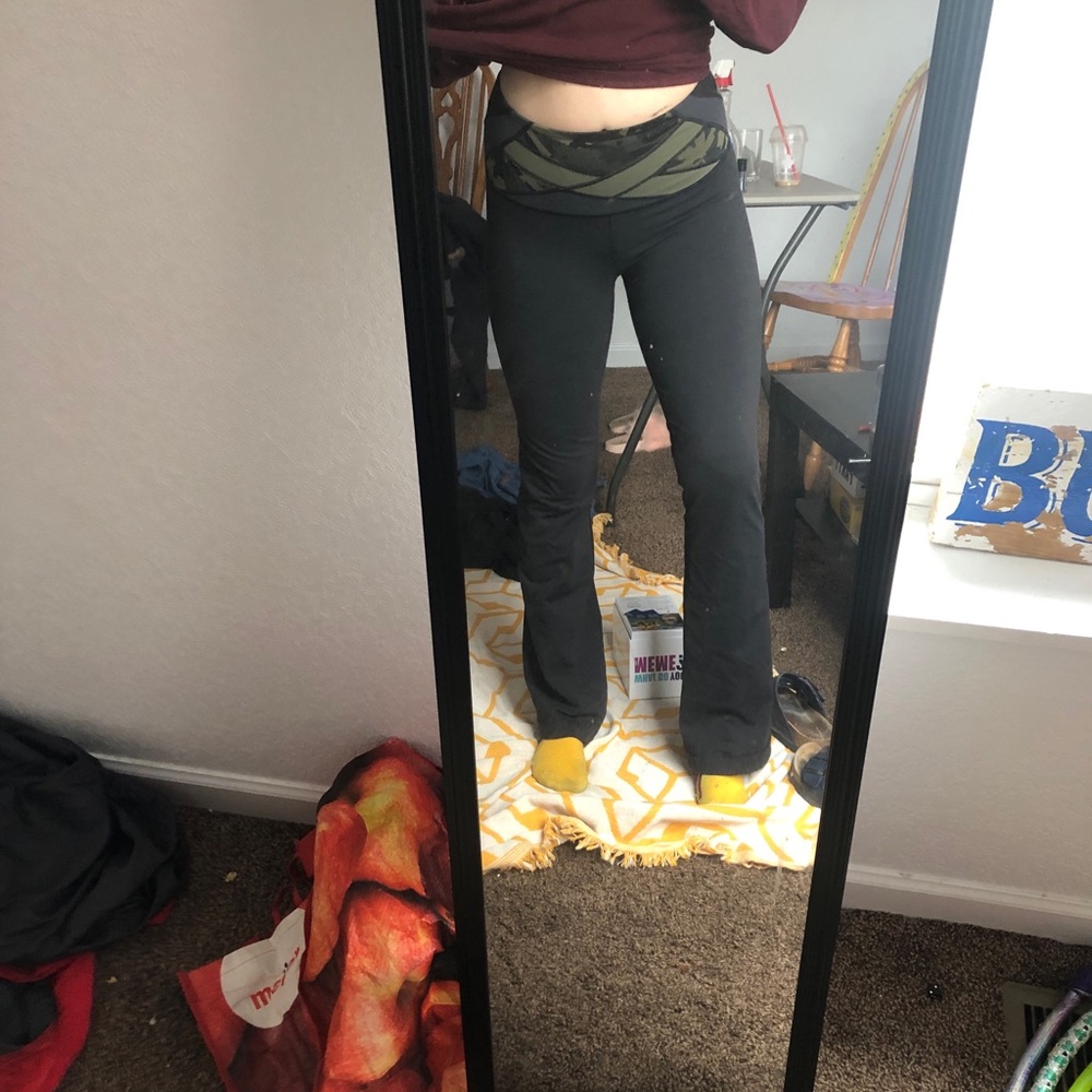 Lulu lemon reversible yoga pants